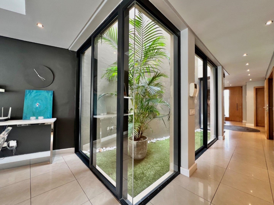 3 Bedroom Property for Sale in Sunset Beach Western Cape